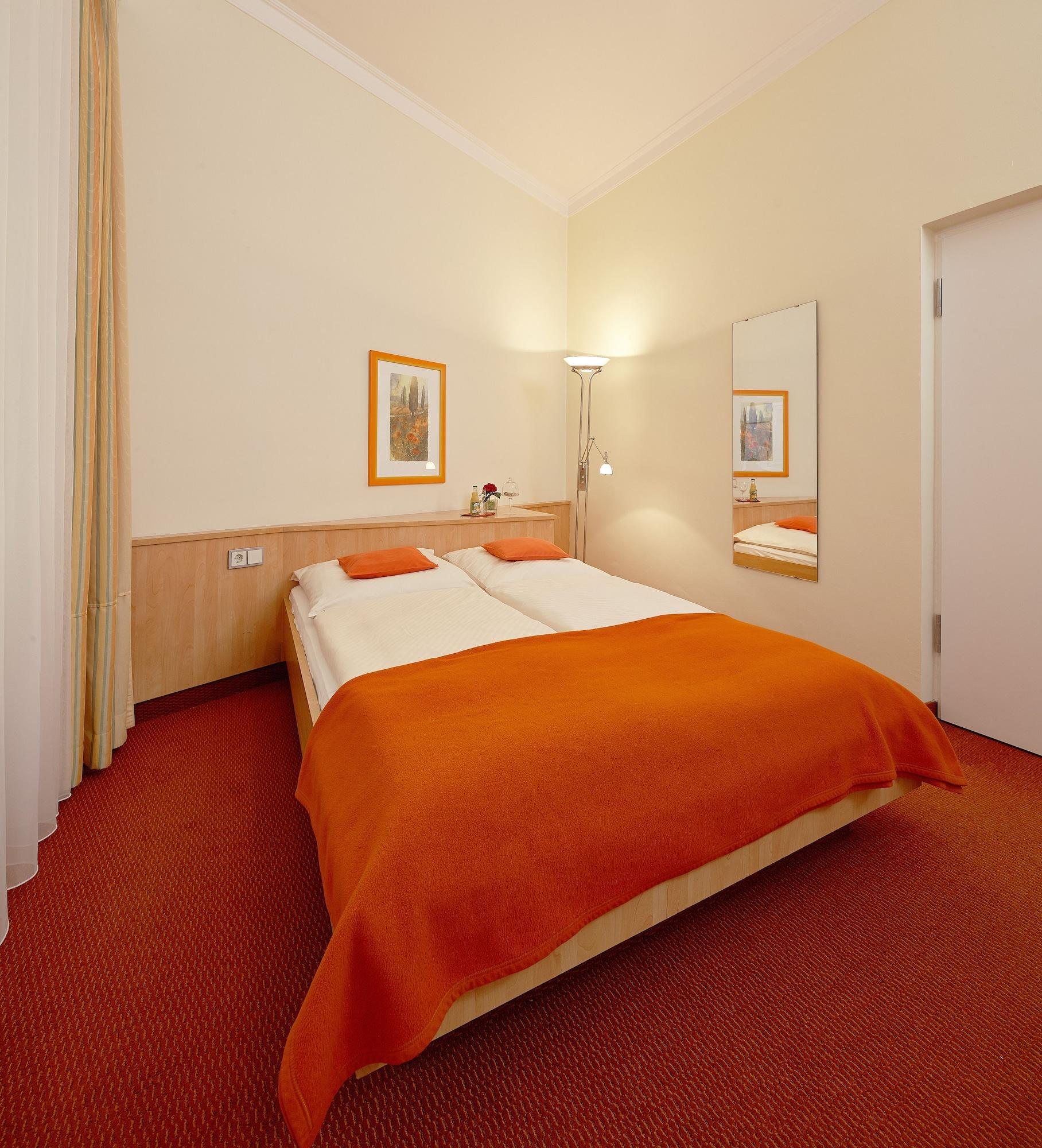 Hotel Adria Muenchen Ngoại thất bức ảnh