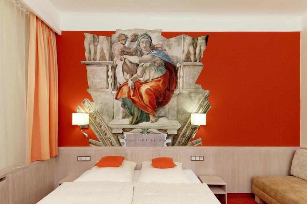 Hotel Adria Muenchen Ngoại thất bức ảnh